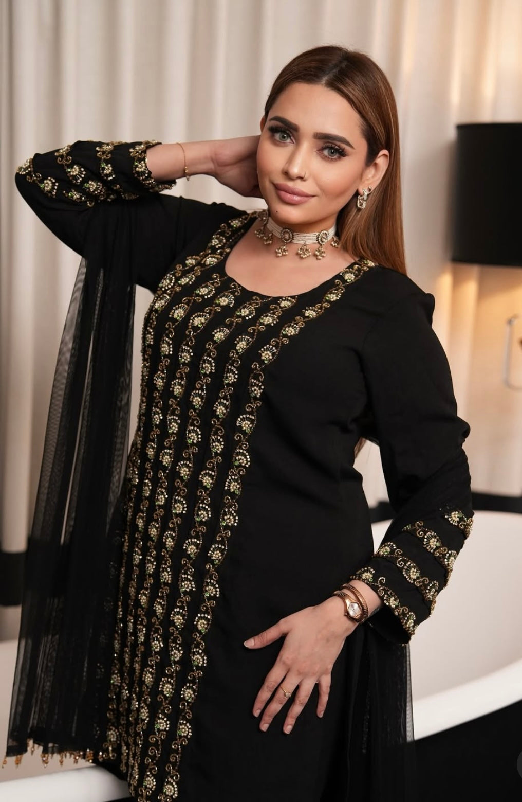 A trendy elegant short black silhouette