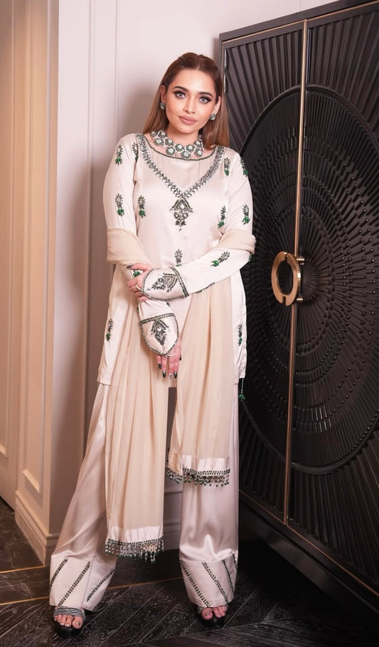 Beige Dress with green Diamonds